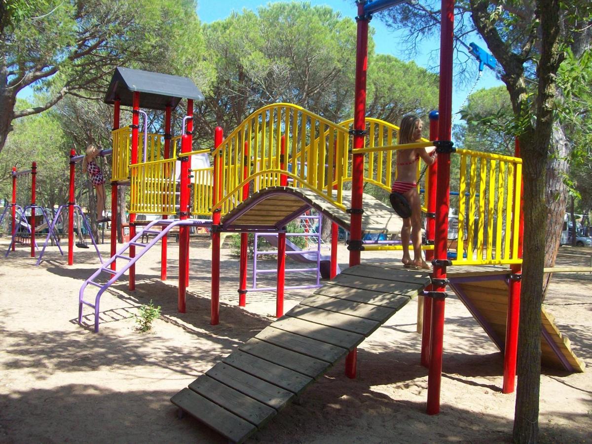 Camping & Bungalows Platja Brava Pals Exteriör bild