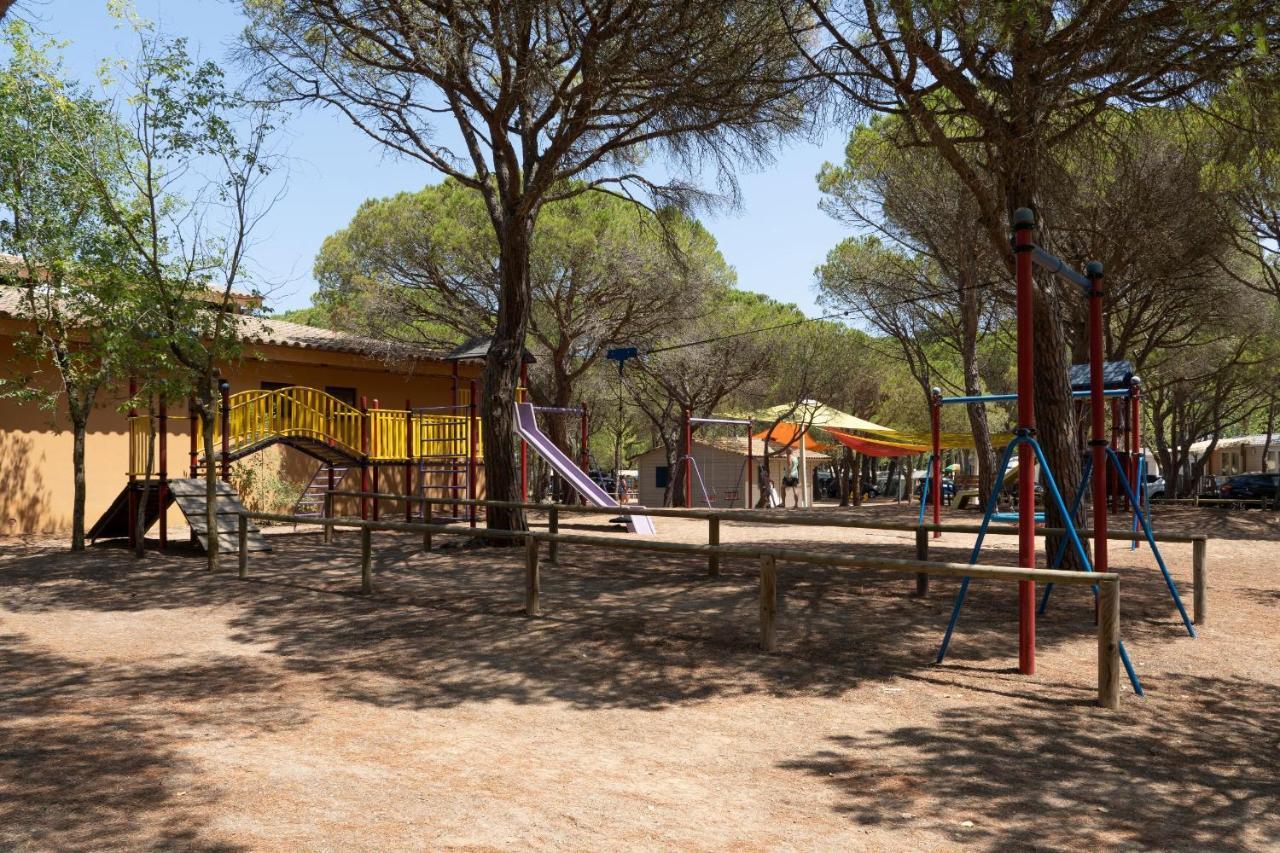 Camping & Bungalows Platja Brava Pals Exteriör bild