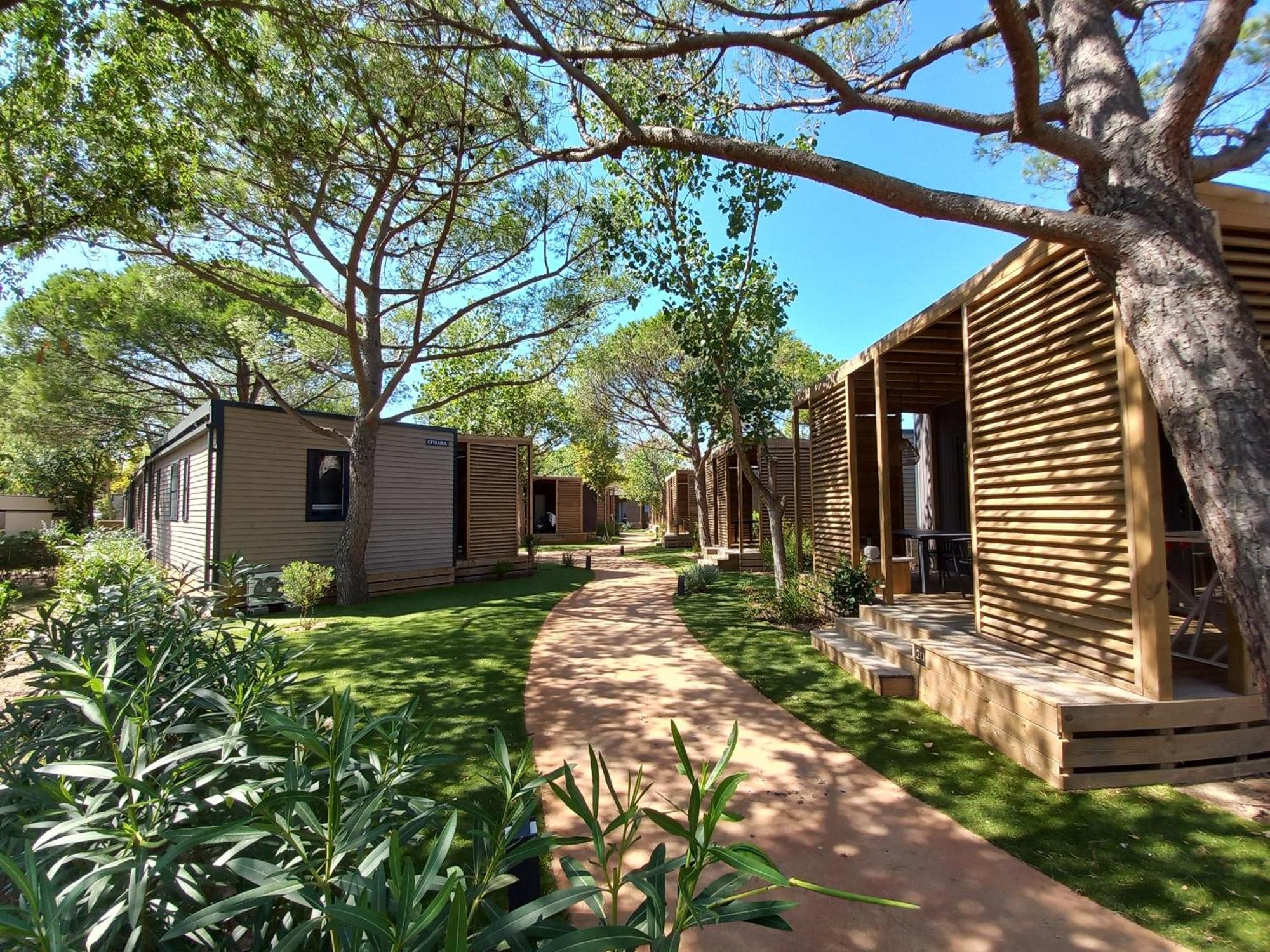 Camping & Bungalows Platja Brava Pals Exteriör bild