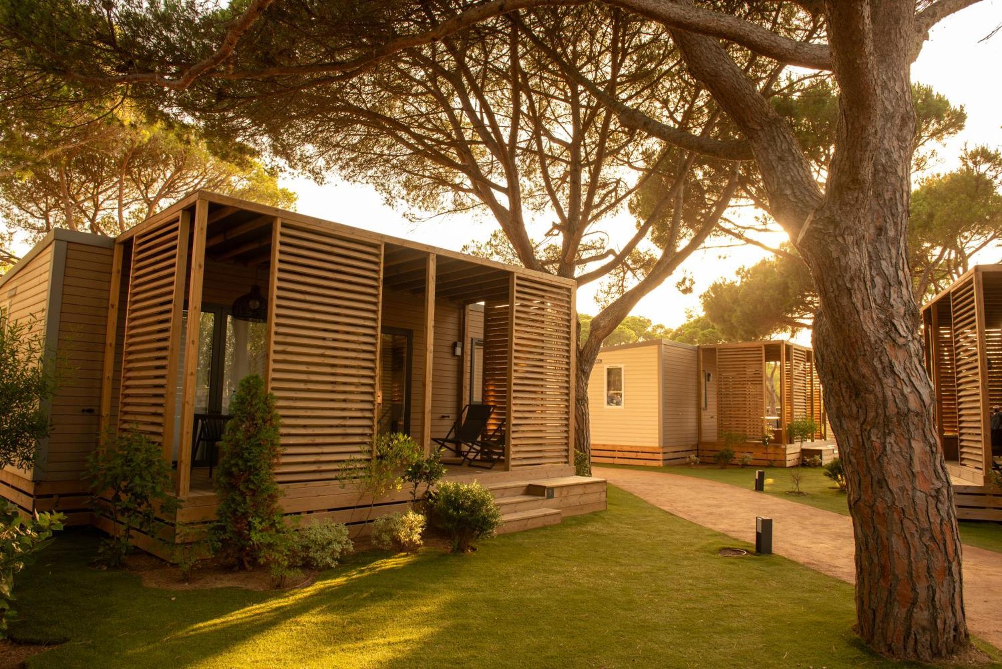 Camping & Bungalows Platja Brava Pals Exteriör bild