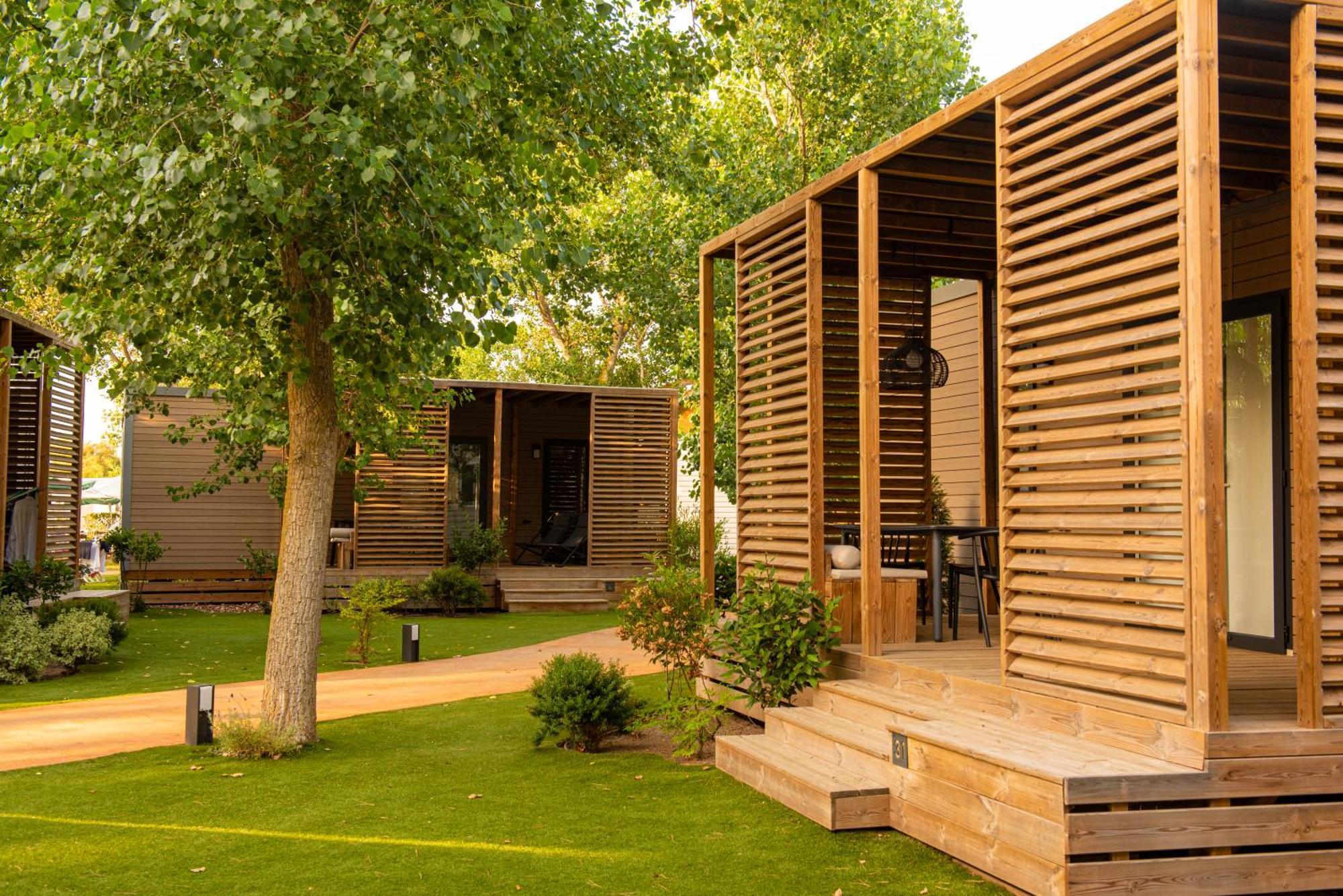 Camping & Bungalows Platja Brava Pals Exteriör bild