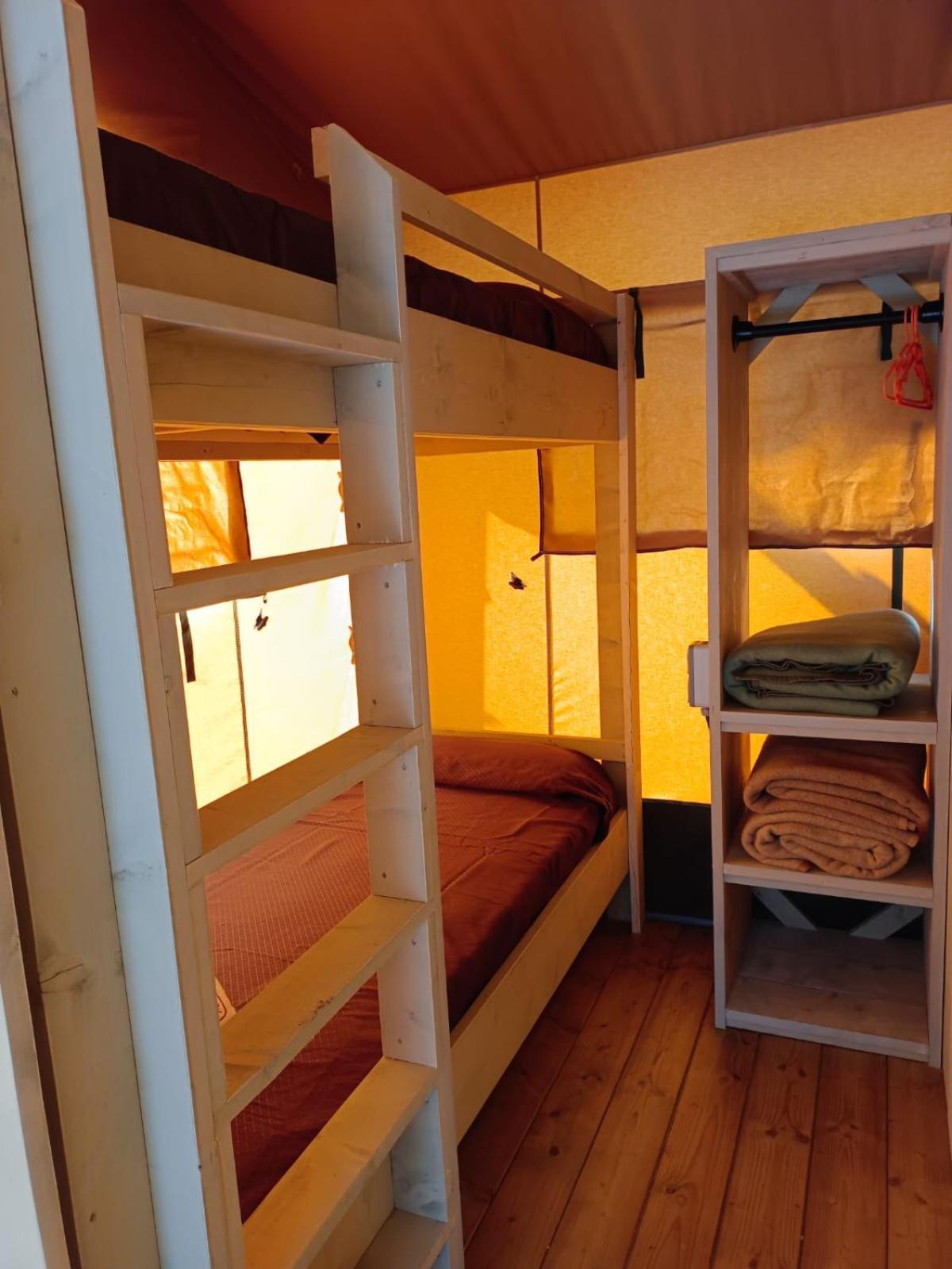 Camping & Bungalows Platja Brava Pals Exteriör bild